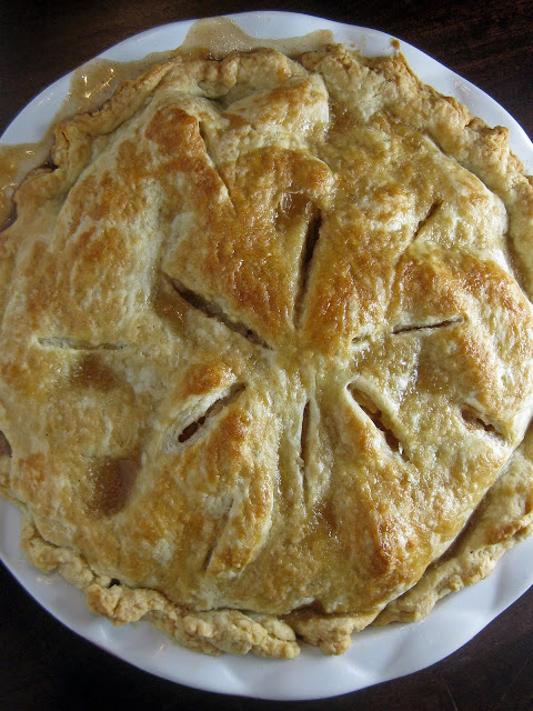 Deep Dish Apple Pie with Sweet All-Butter Pie Crust