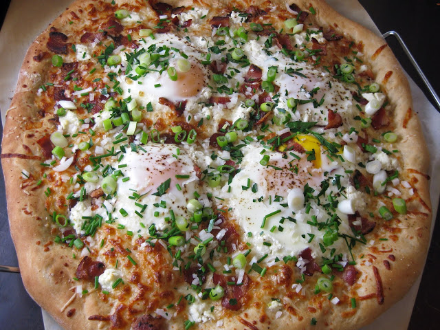 Breakfast Pizza