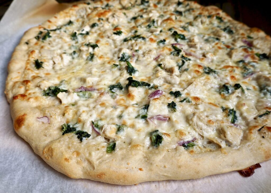 three cheese pizza spinach white sauce